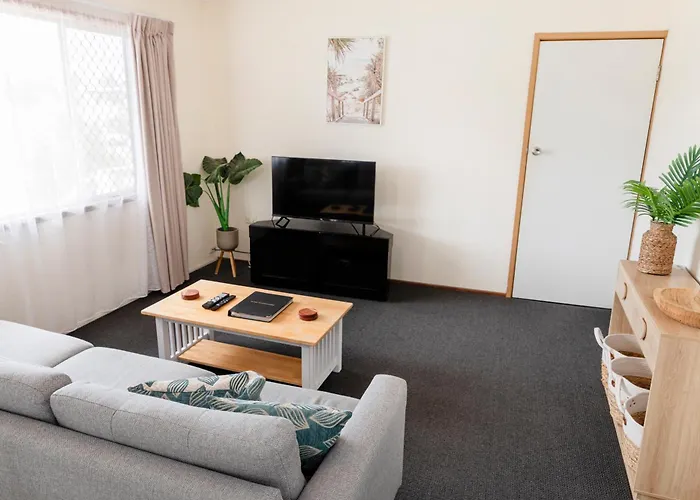 Palm View Holiday Apartments